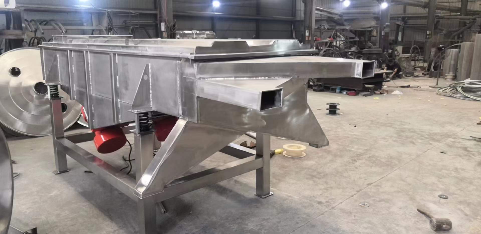 麸皮粗细颗粒分级直线正能量免费网层数？